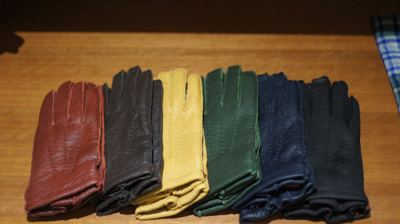 デンツ 15-1564 ペッカリー×カシミア ストラップ＆ロール BARK