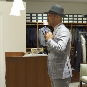 Belvest（ベルベスト）』夏らしいリネン素材のグレンプレイド
