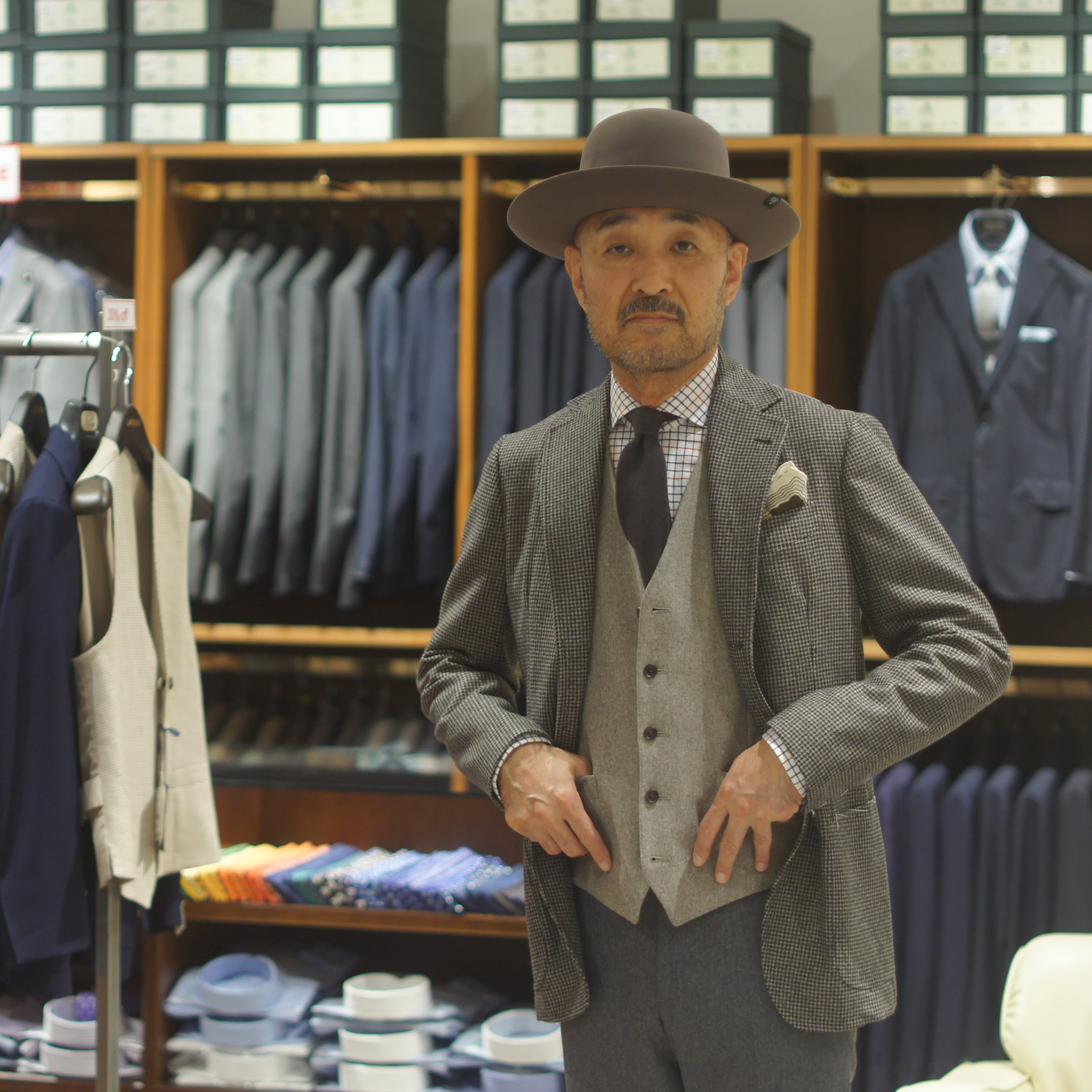 NEW ARRIVALS!! 『Sartorio（サルトリオ）』注目英国柄ハウンド 