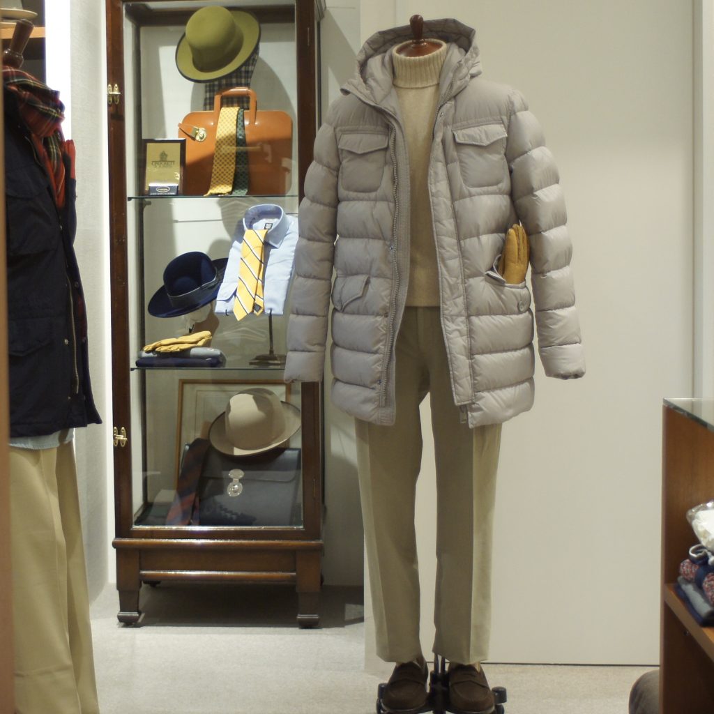 herno-hoodeddowncoat-lightgray