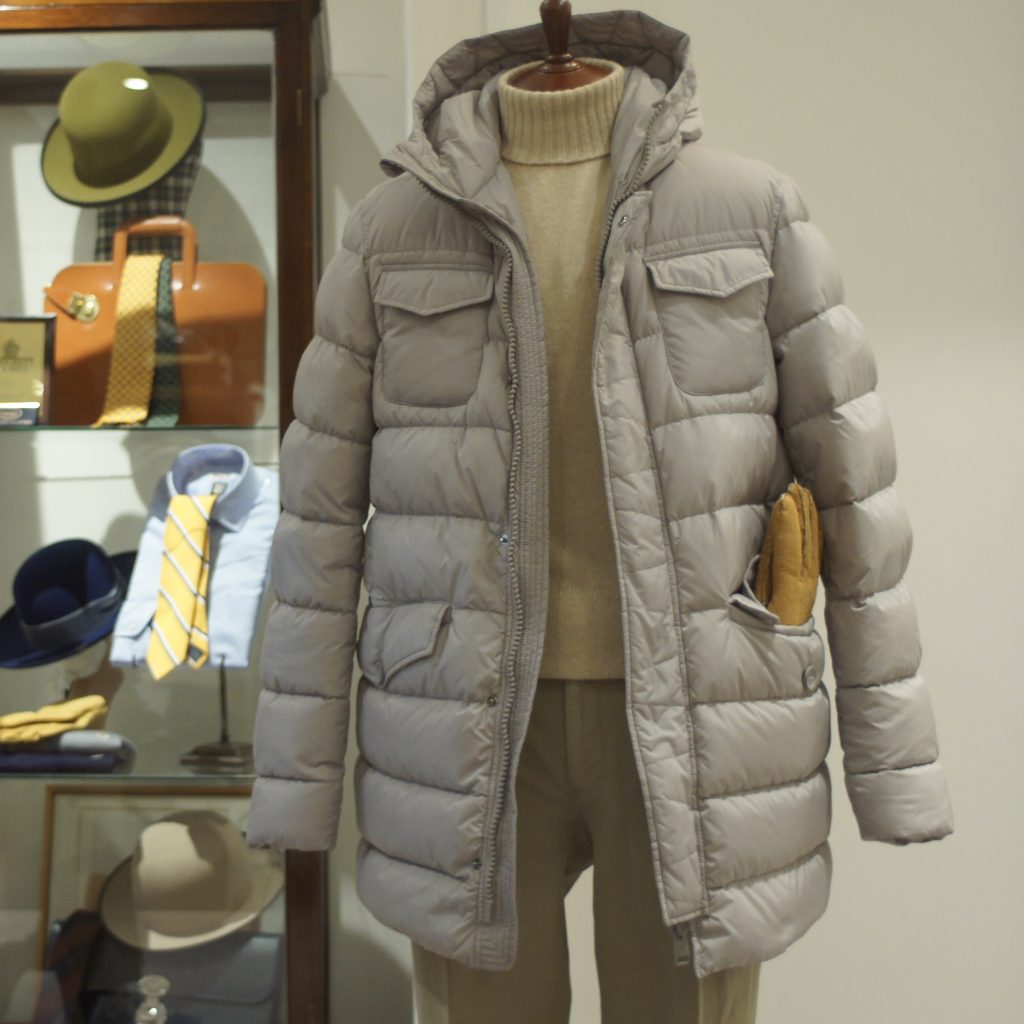 herno-hoodeddowncoat-lightgray