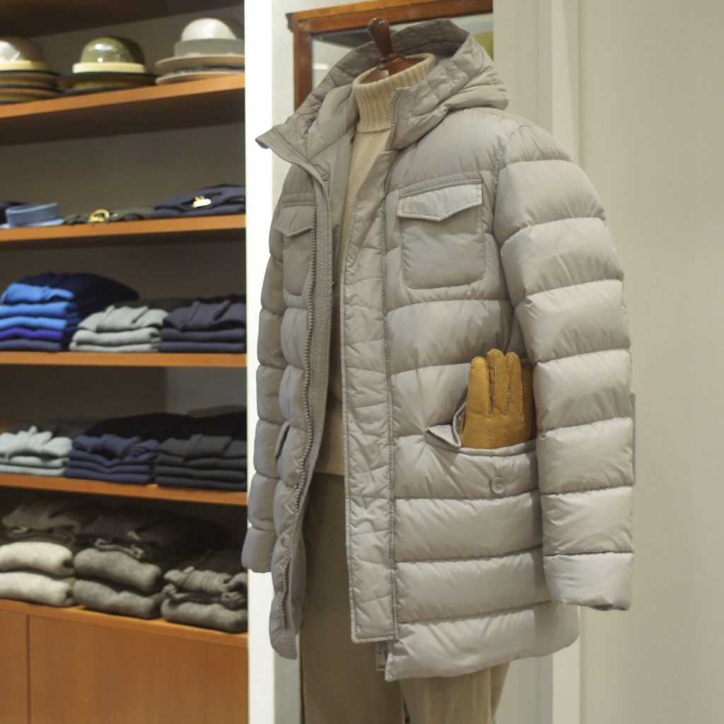 herno-hoodeddowncoat-lightgray